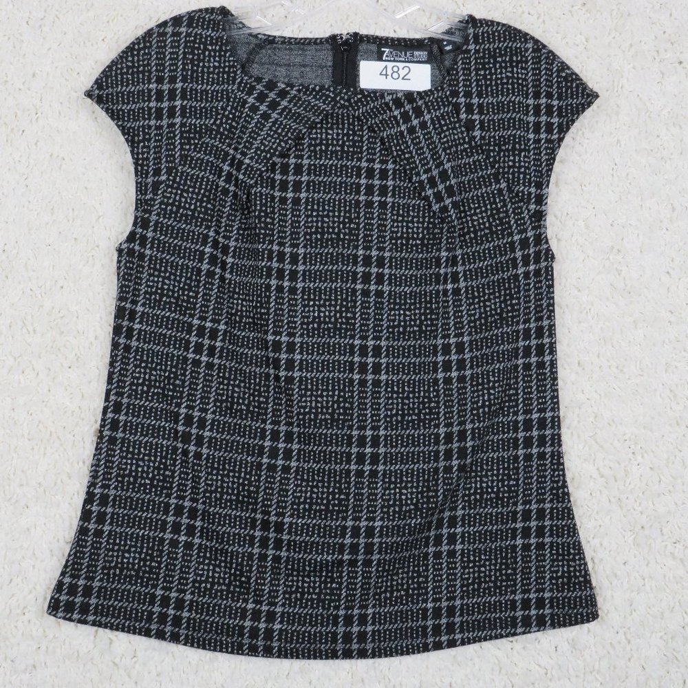 New York & Company* Women's Short Sleeve Pullover Ballet Neck Blouse Size~Medium